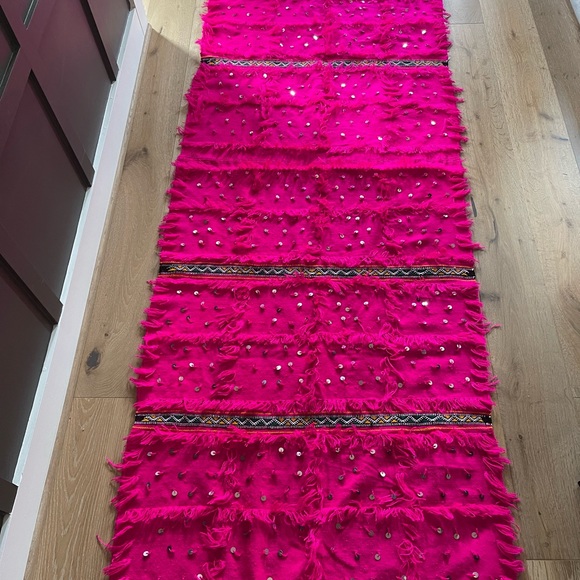 Yarn woven textiles - Picture 2 of 2